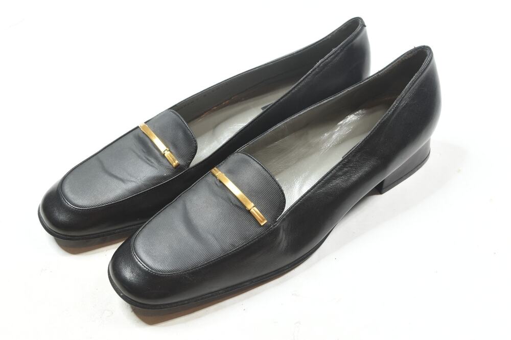 Vintage BALLY Tamaren Loafers Womens 11 Black Block Heel Leather Slip-On